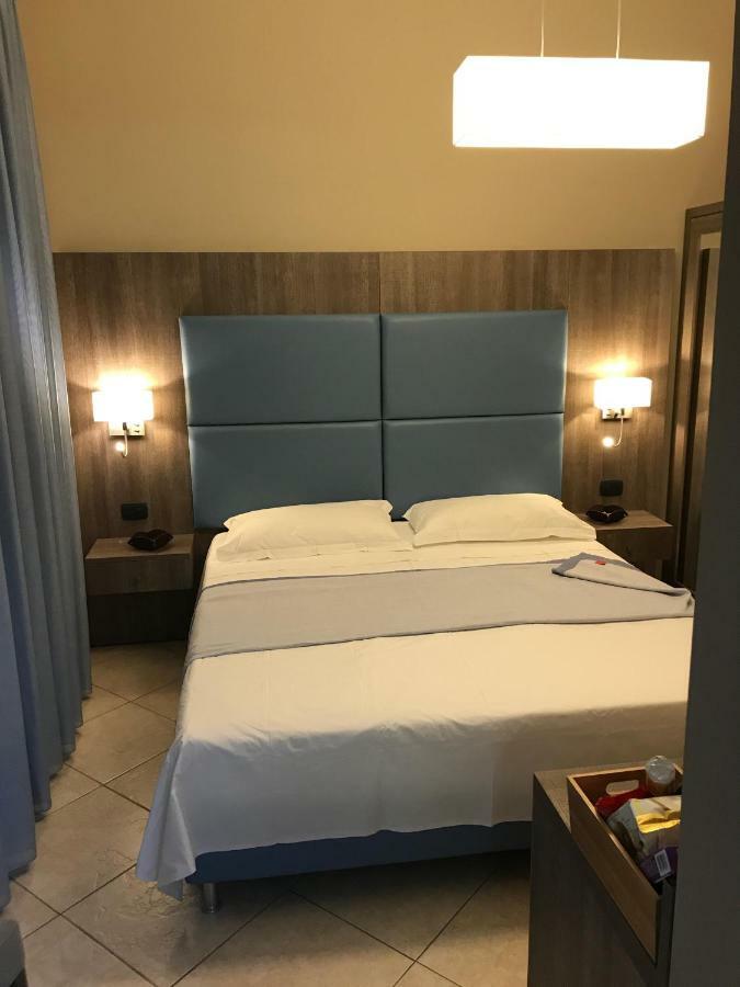 Bed and Breakfast Napoli Com'Era Exterior foto