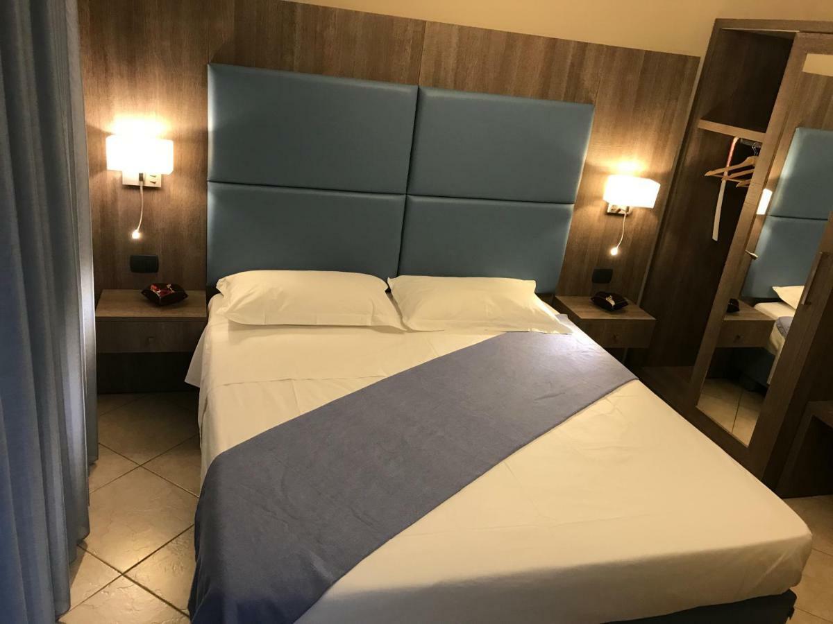Bed and Breakfast Napoli Com'Era Exterior foto
